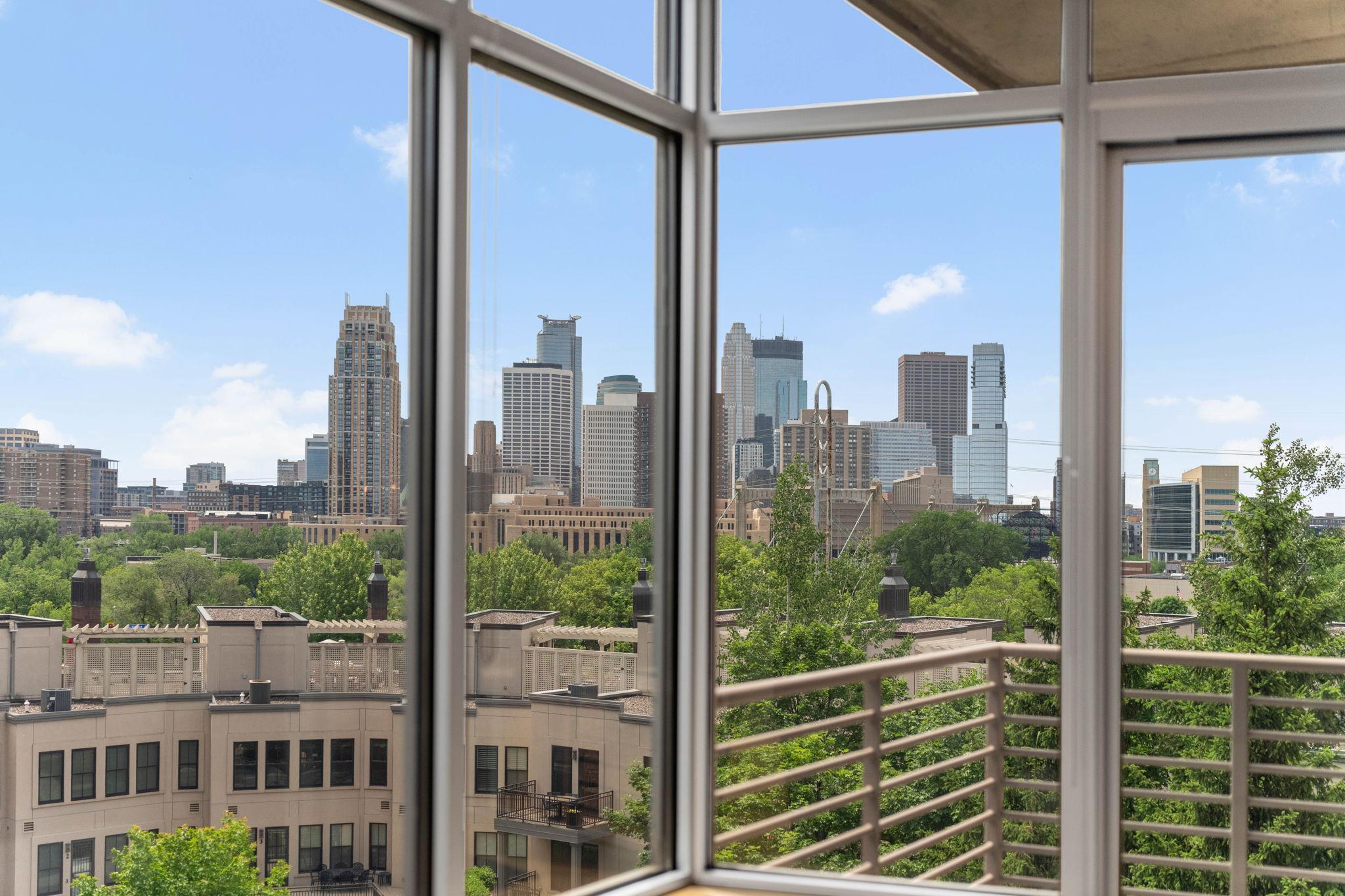 150 2nd Street NE Unit: B413