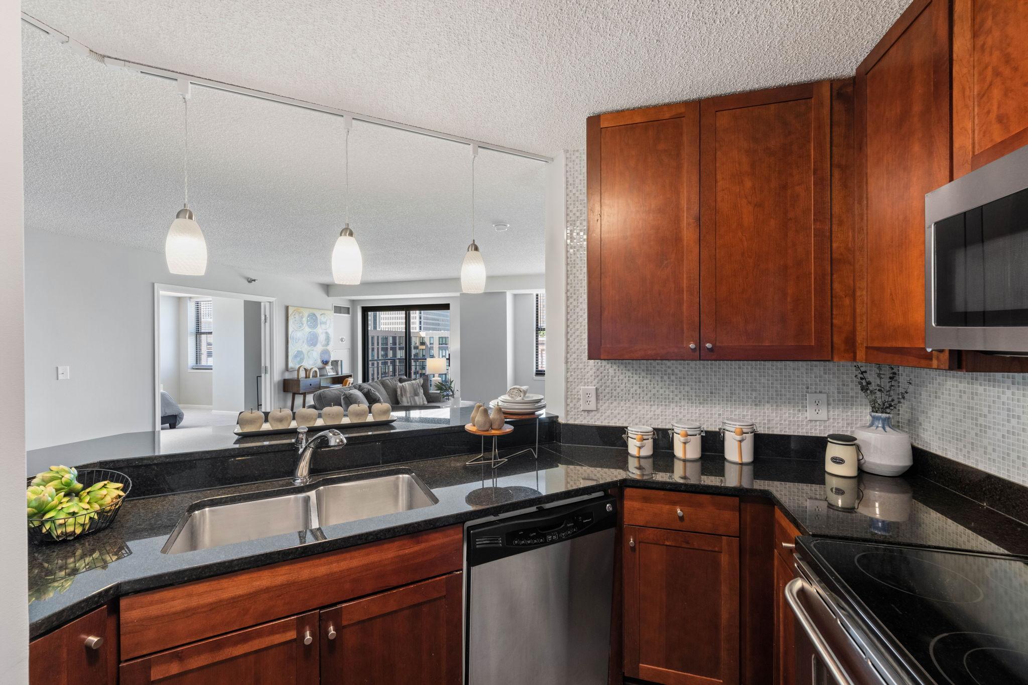 401 S 1st Street Unit: 623