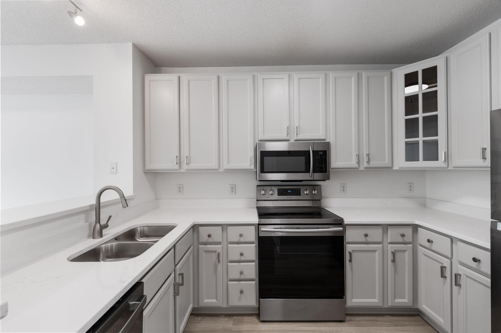 660 N 2nd Street Unit: 301