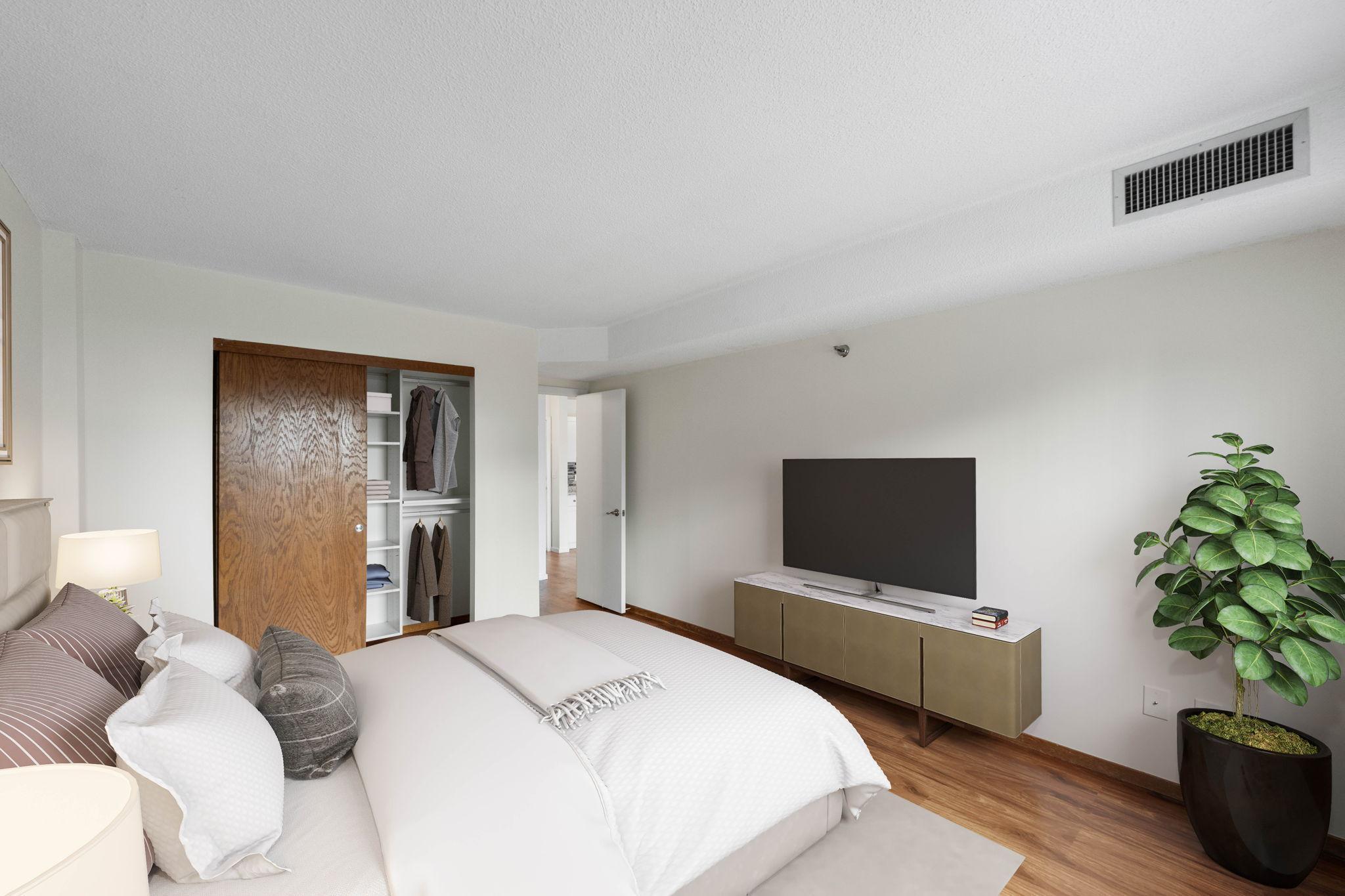 121 Washington Avenue S Unit: 305