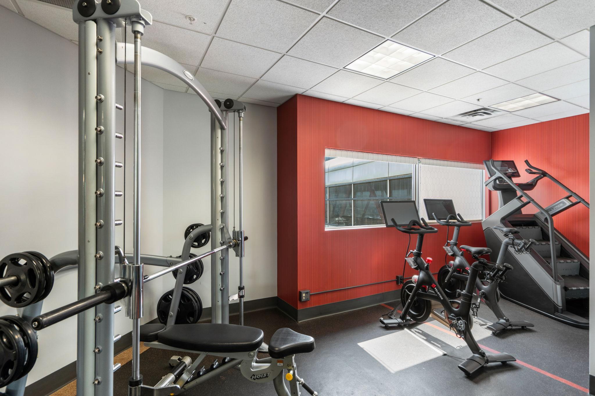 121 Washington Avenue S Unit: 305