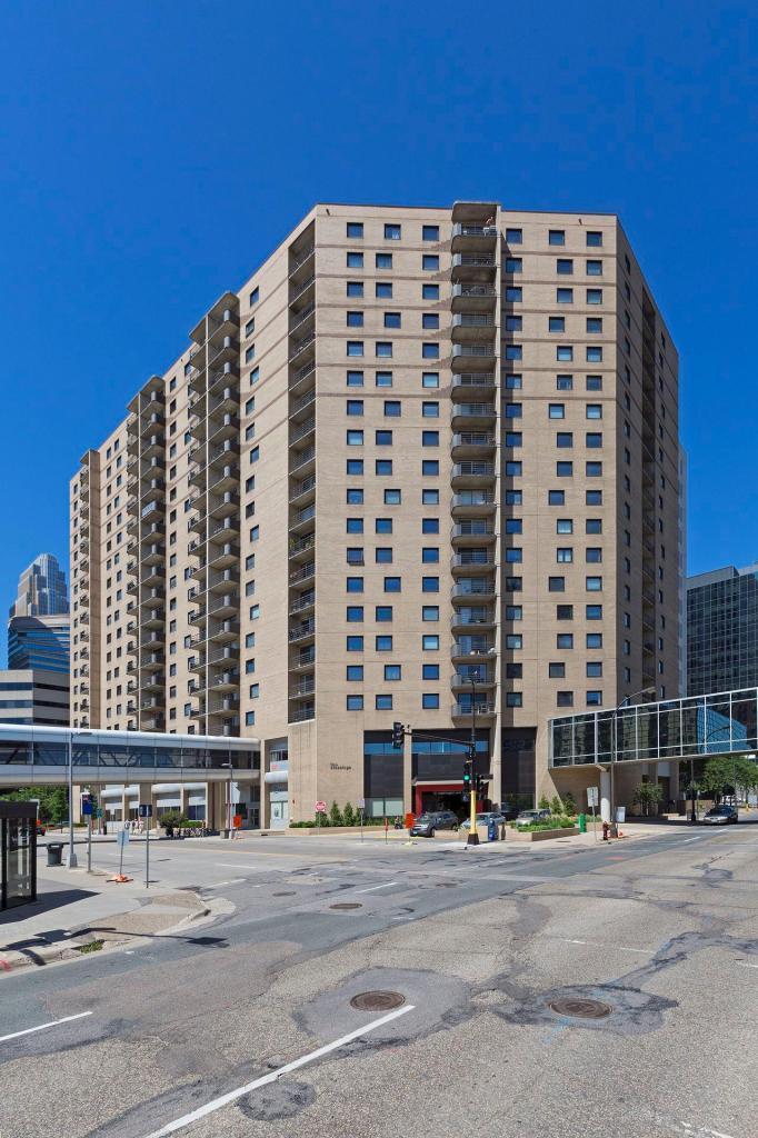 121 Washington Avenue S Unit: 305