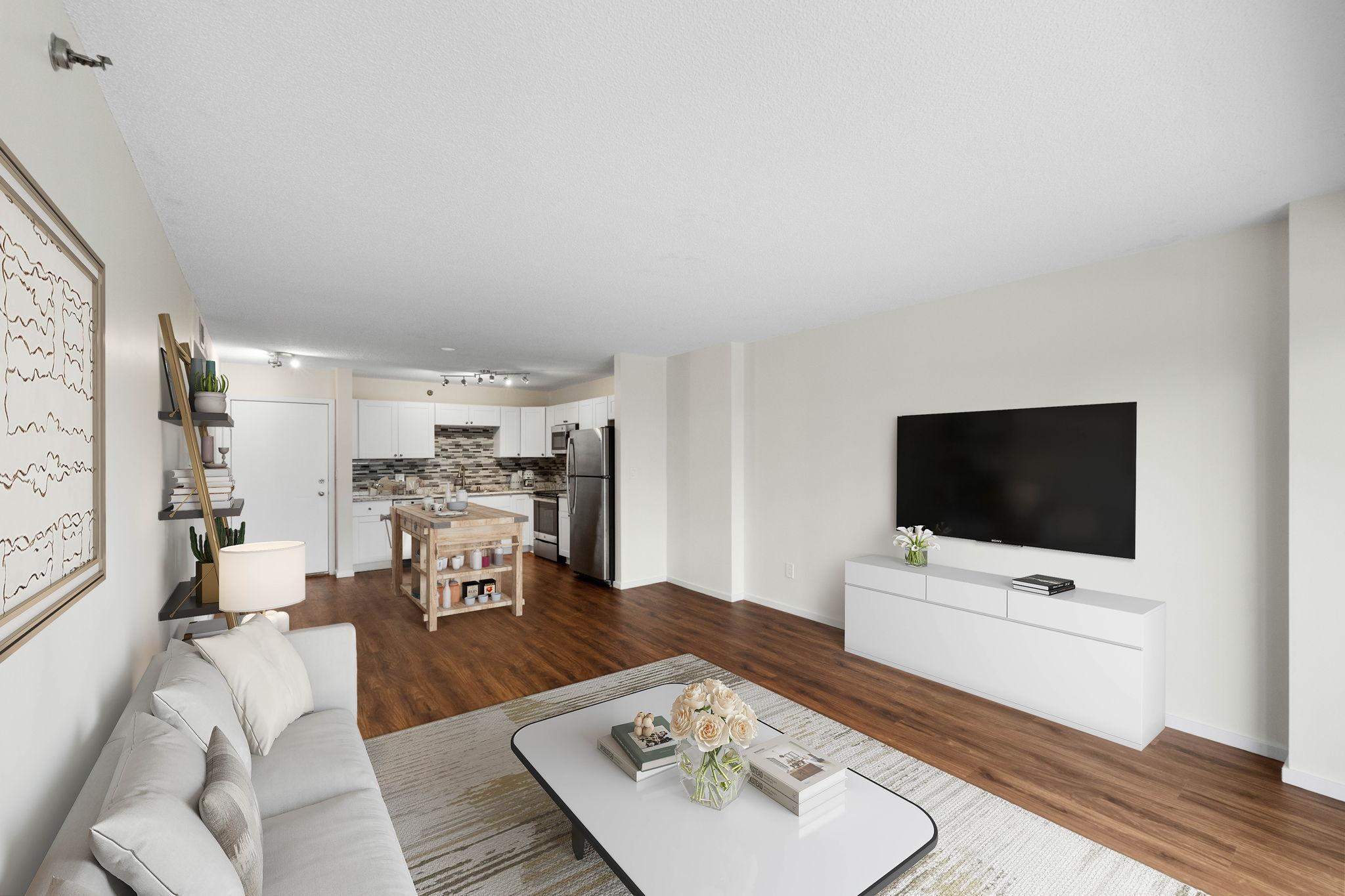 121 Washington Avenue S Unit: 305