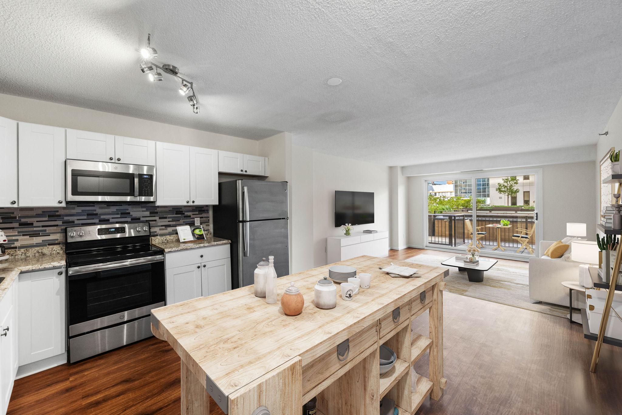 121 Washington Avenue S Unit: 305