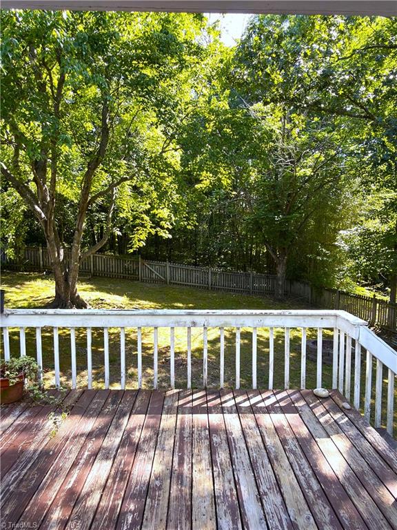 3 Swiftcreek Court