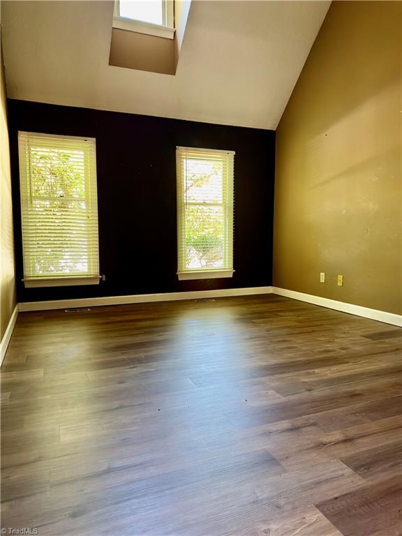 3 Swiftcreek Court