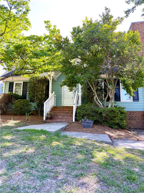 3 Swiftcreek Court