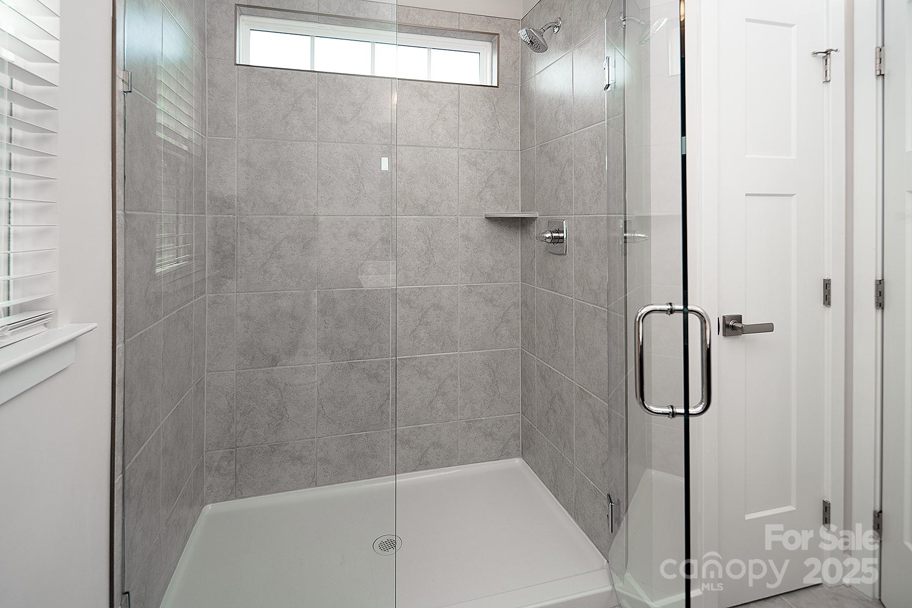 9910 Oaklawn Boulevard NW