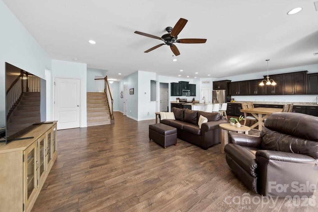 11033 Crane Creek Drive
