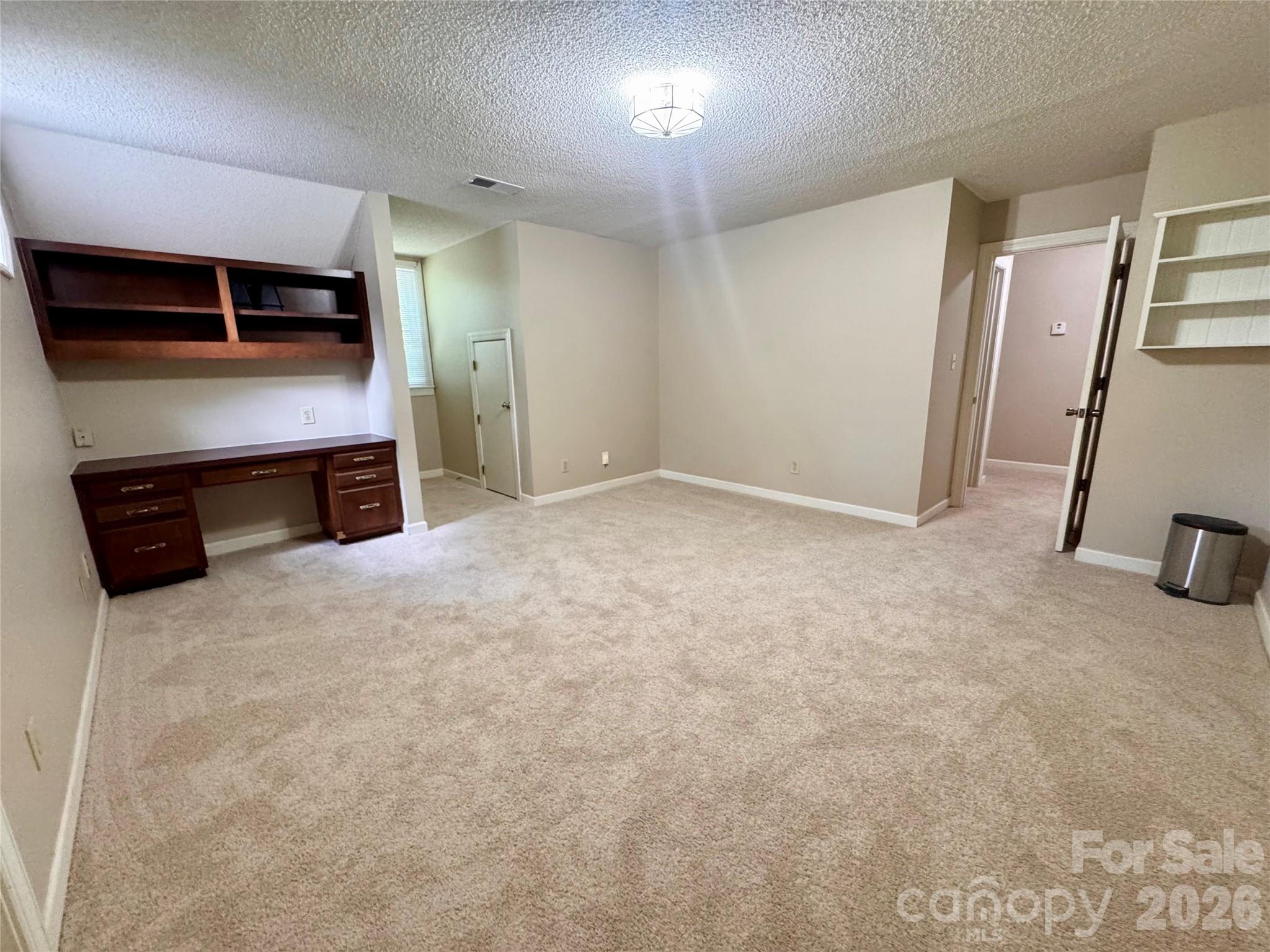 271 Ikerd Drive SE