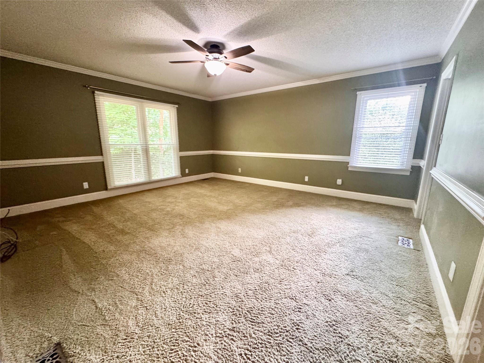 271 Ikerd Drive SE