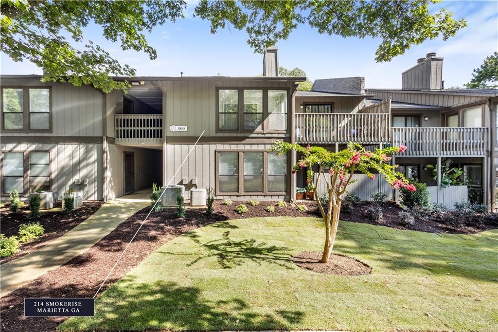 214 Smokerise Circle SE