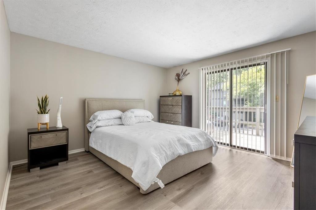 214 Smokerise Circle SE