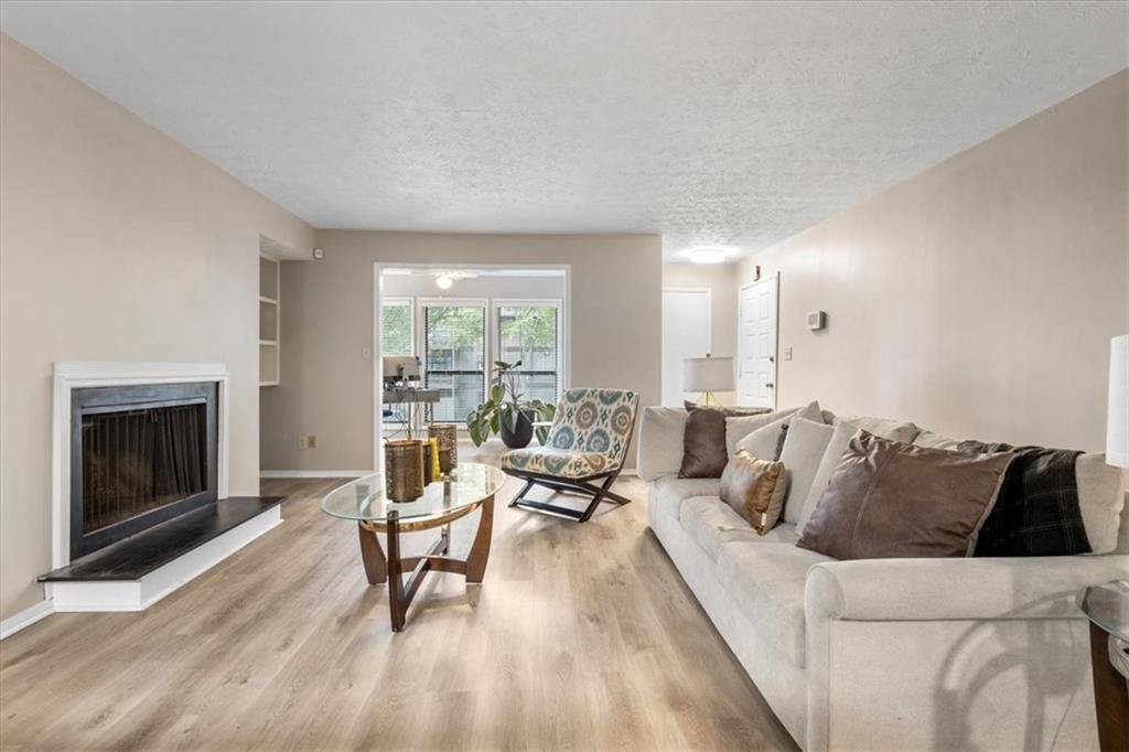 214 Smokerise Circle SE