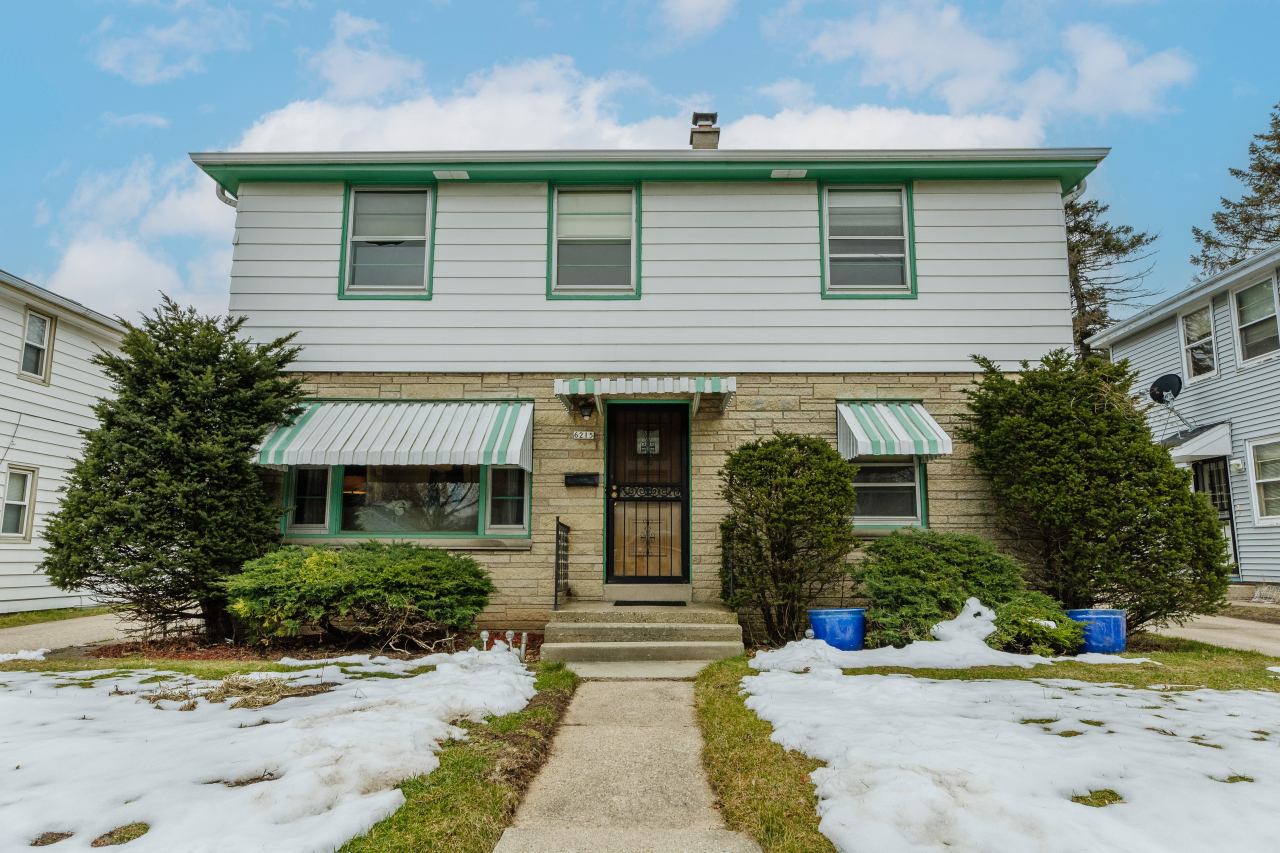 6215 W Keefe Avenue Pkwy