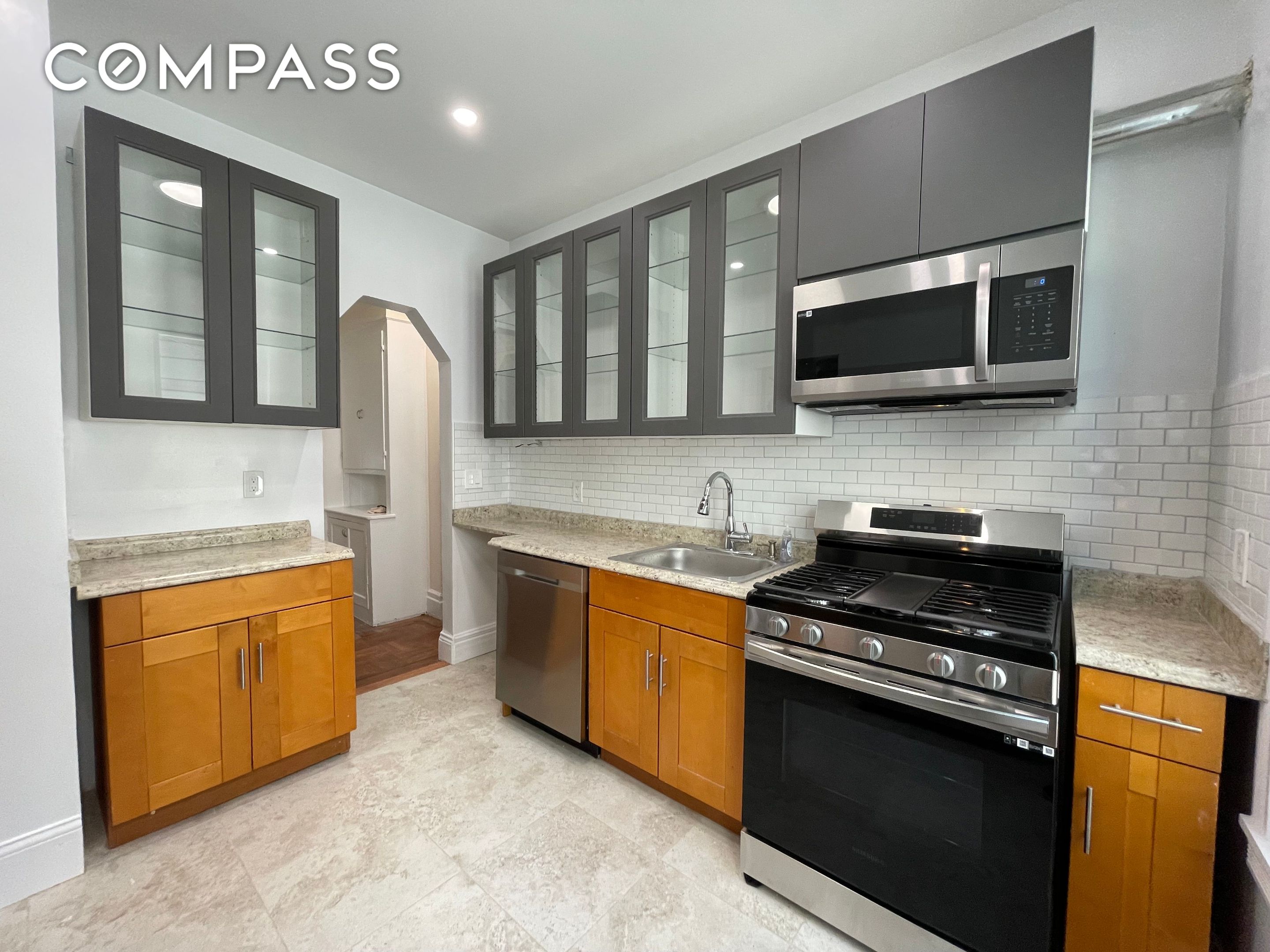 328 E 5th Street 2