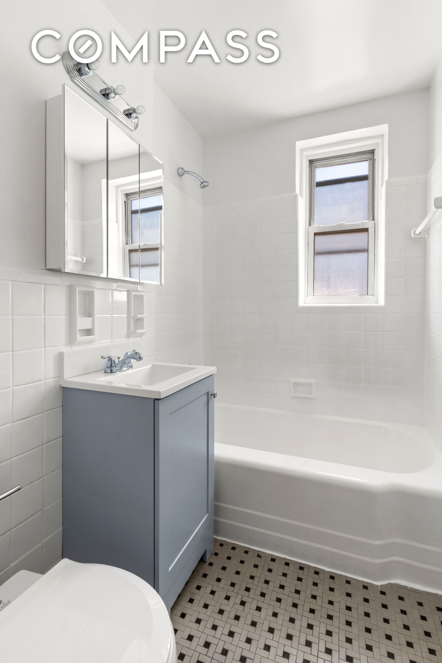 3165 Nostrand Avenue 1H