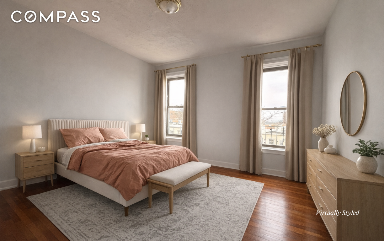 7002 Ridge Boulevard C7