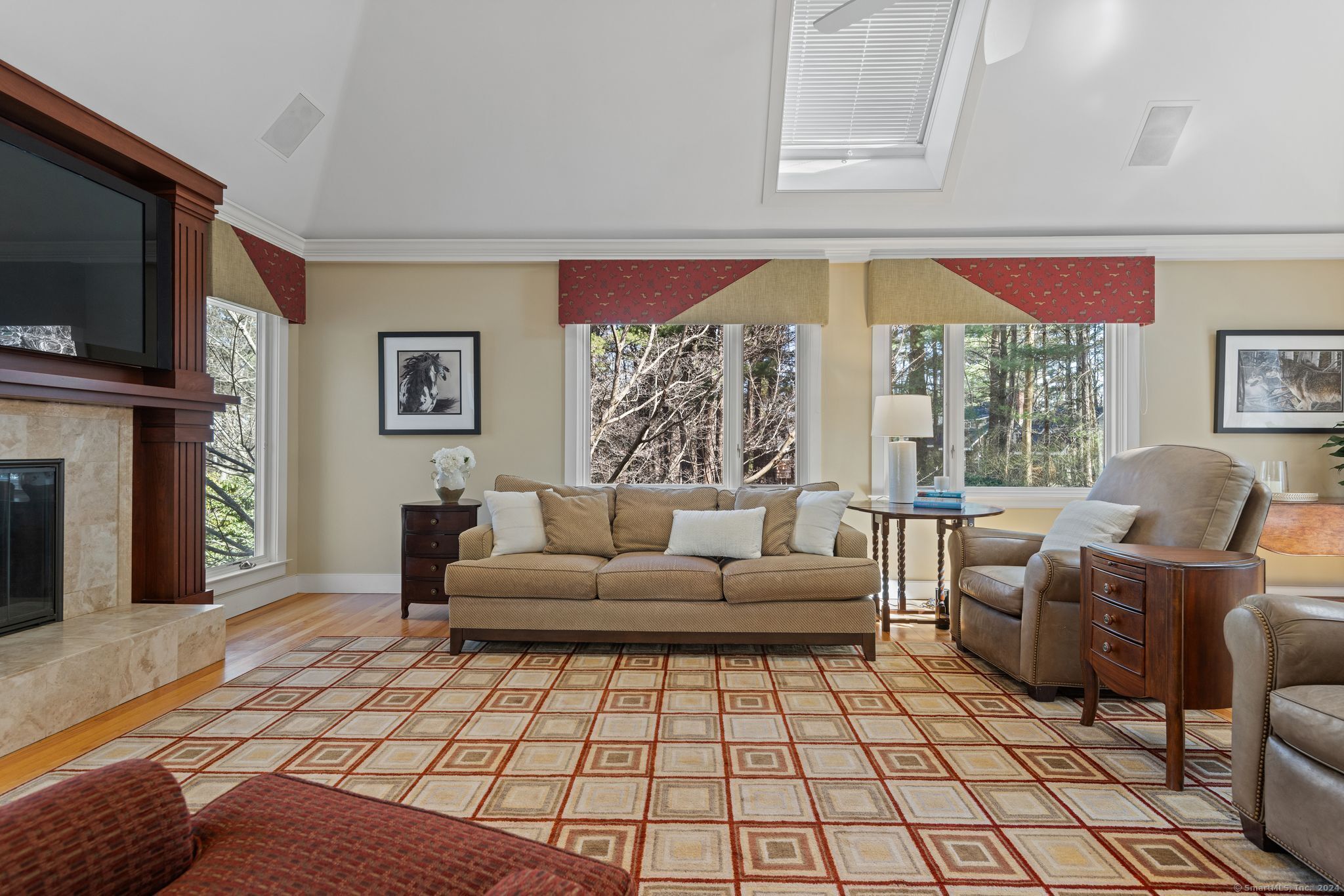 20 White Pine Lane