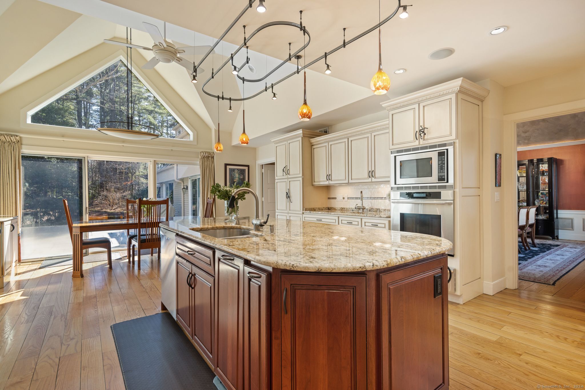 20 White Pine Lane