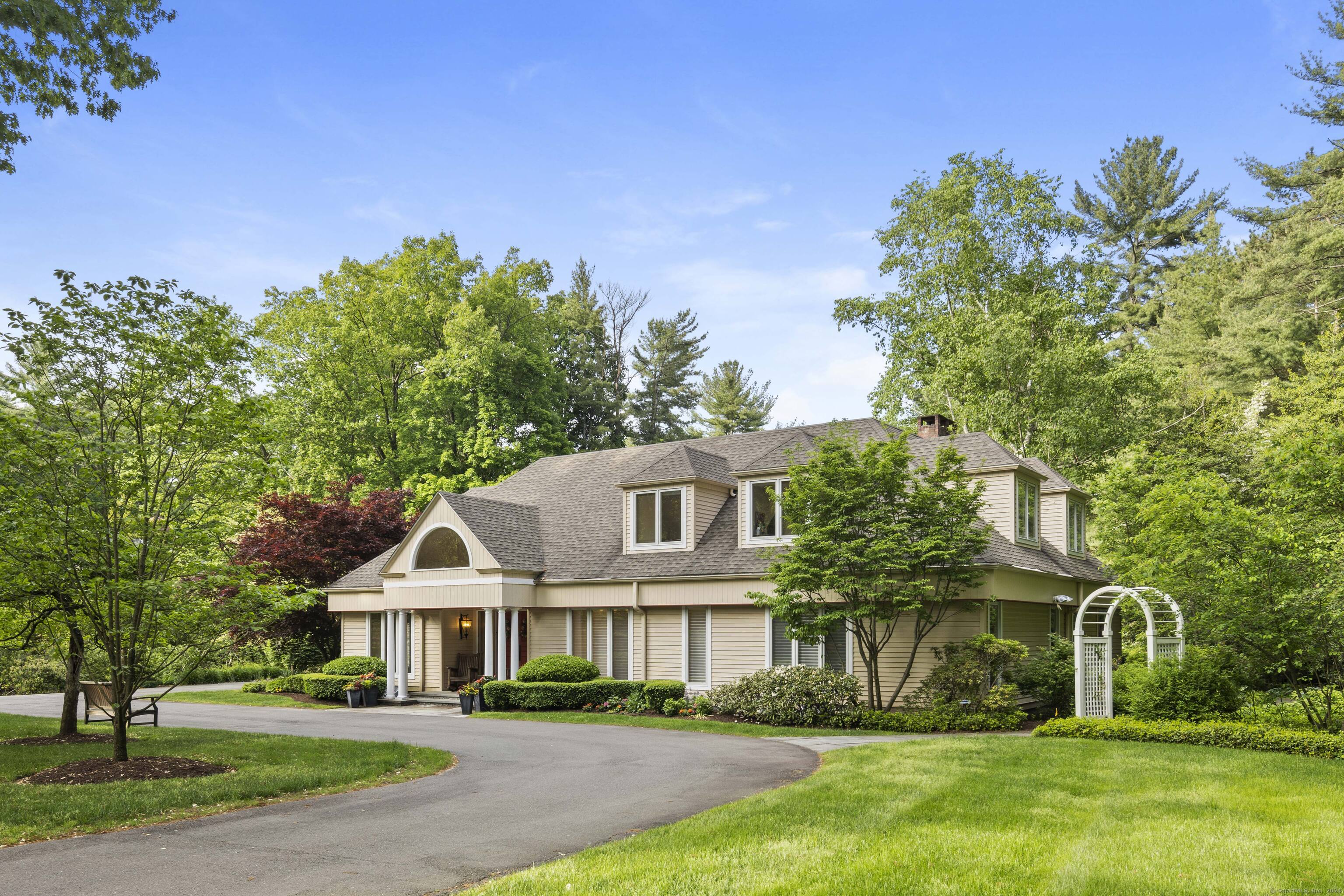 20 White Pine Lane