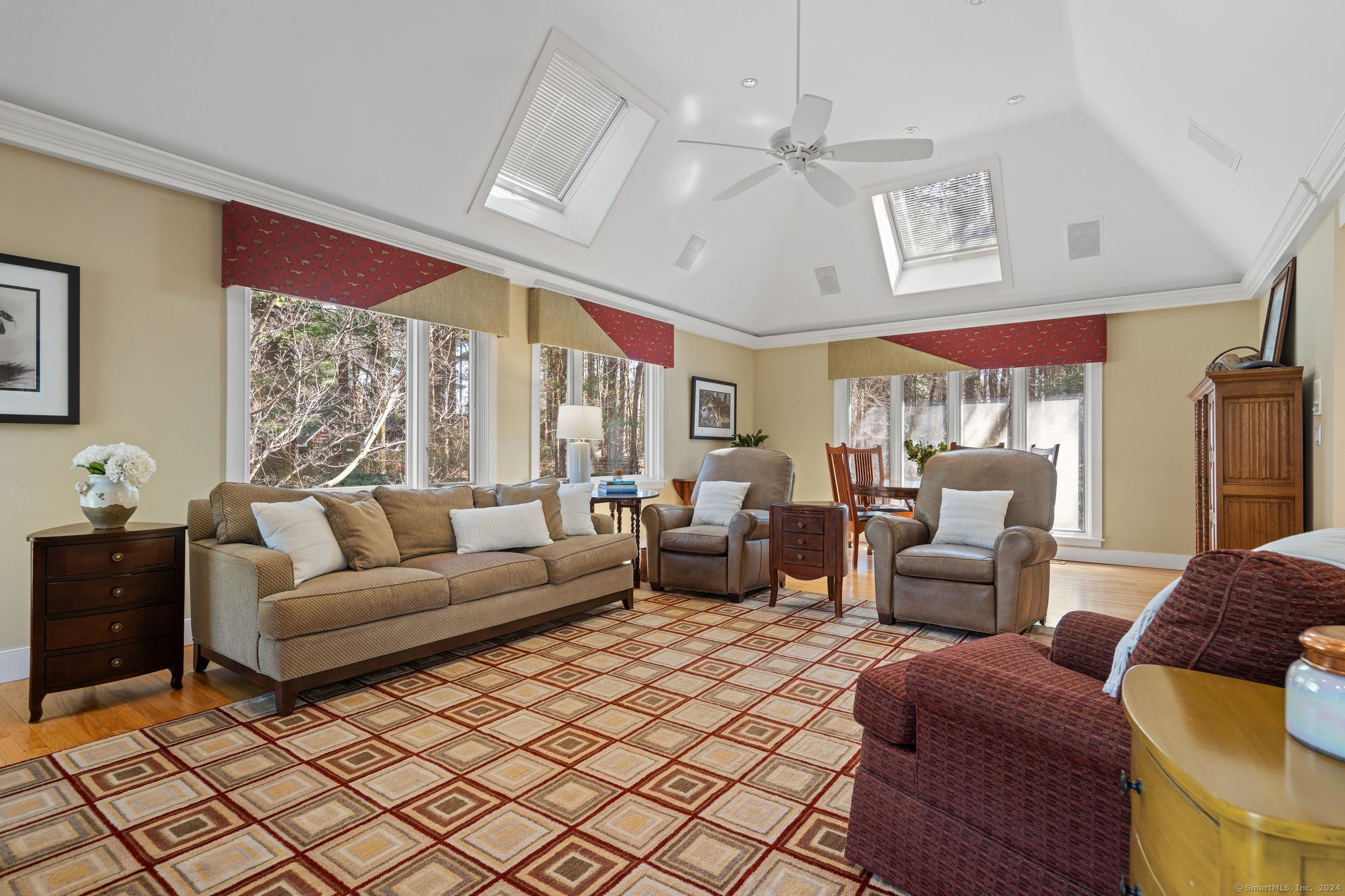 20 White Pine Lane