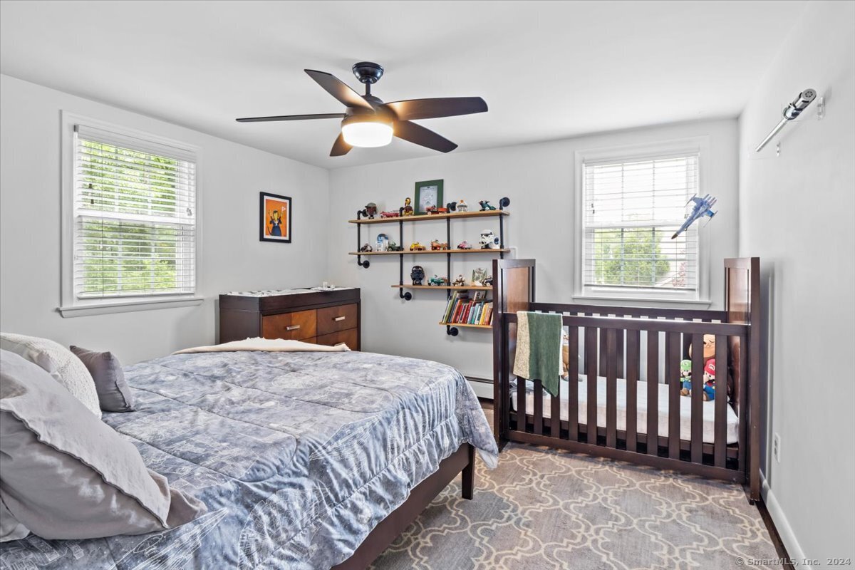 7 Arlen Way