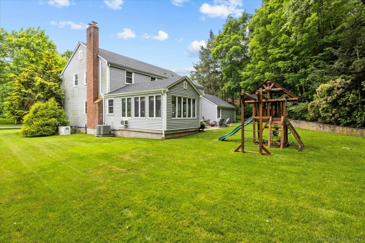 7 Arlen Way