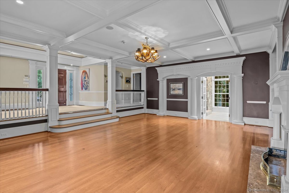 25 Cobtail Way
