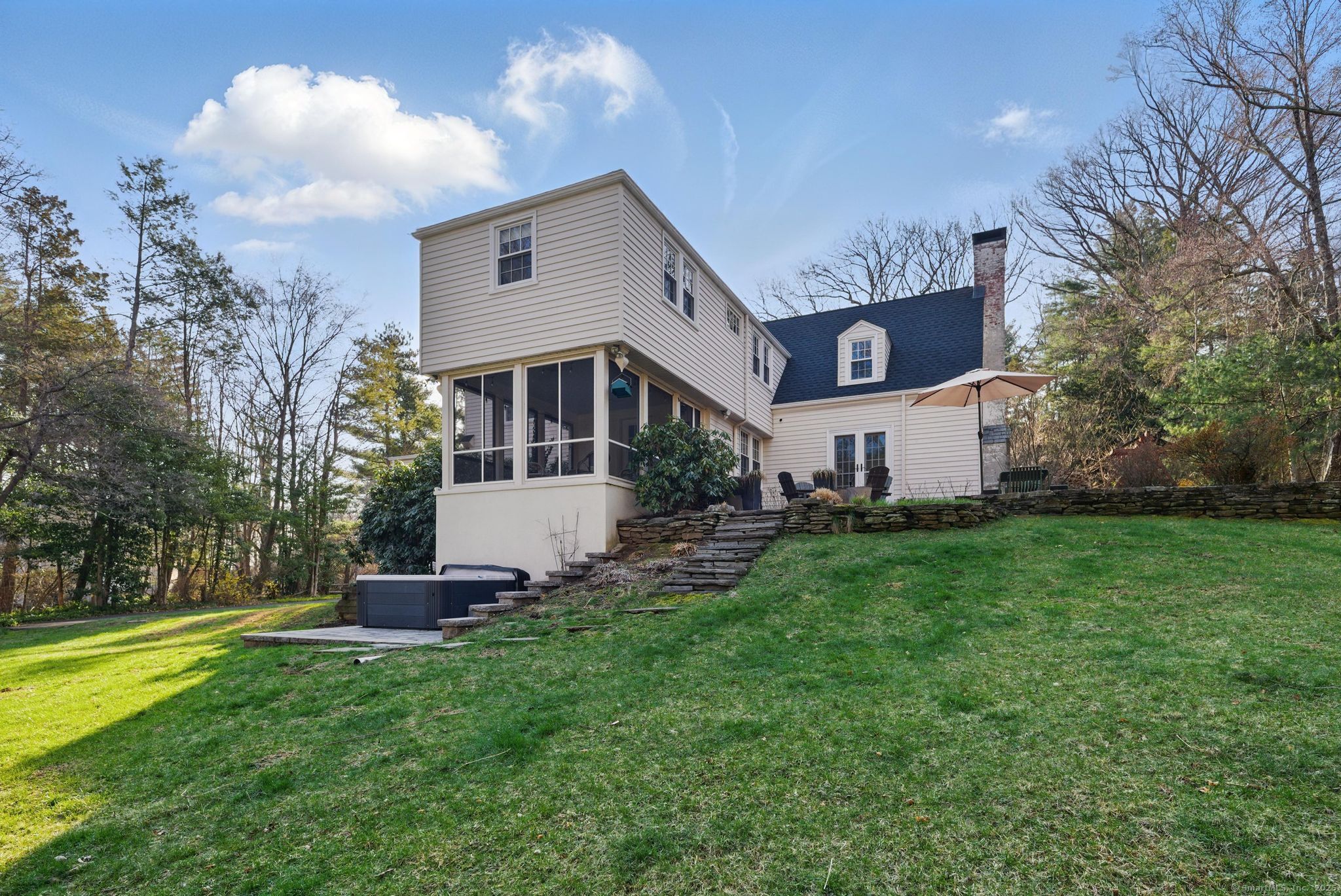 34 10 Acre Lane
