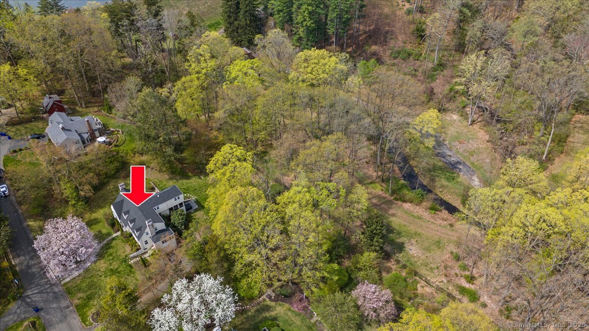 34 10 Acre Lane
