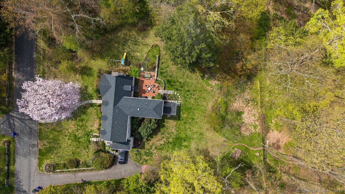 34 10 Acre Lane