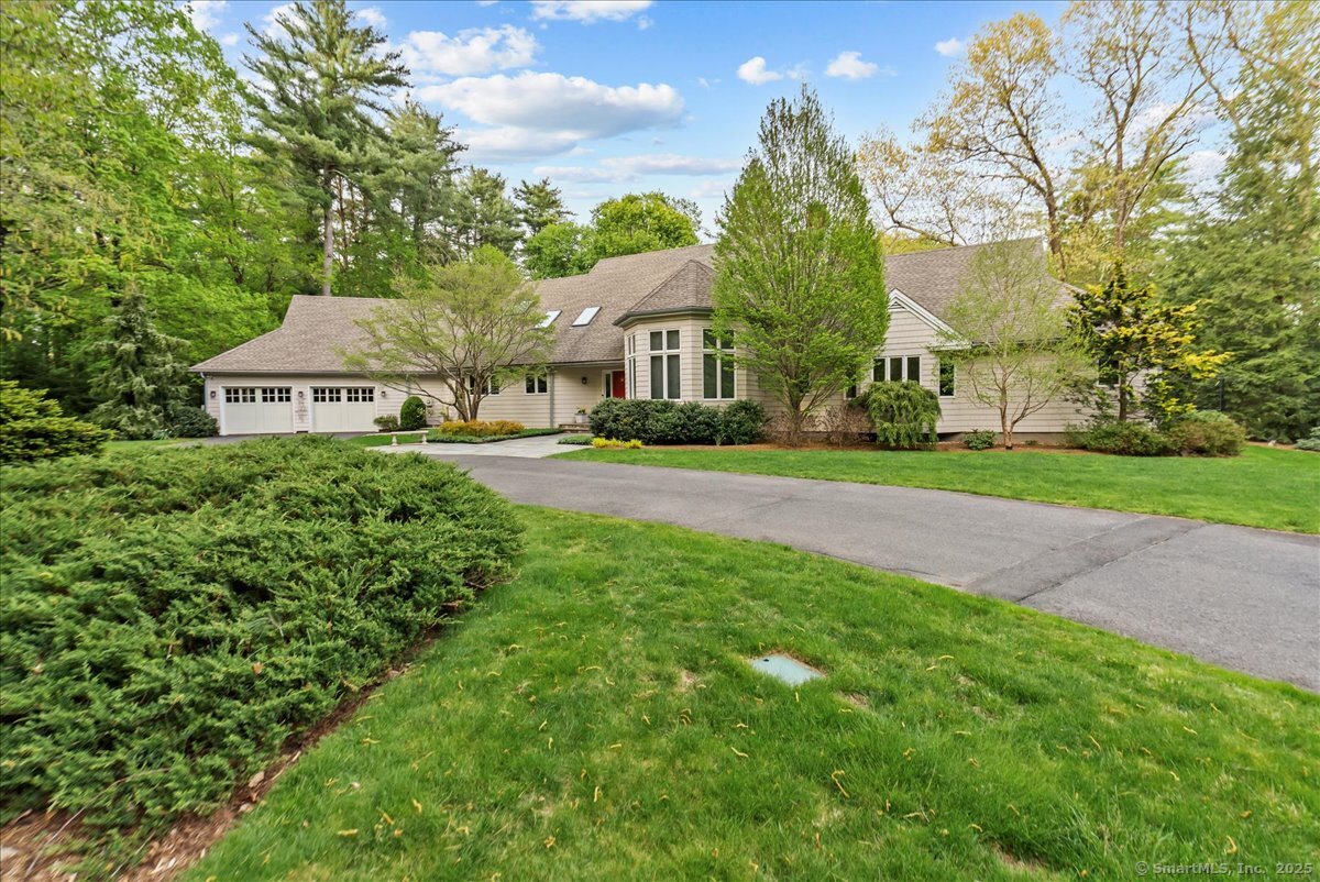 10 White Pine Lane