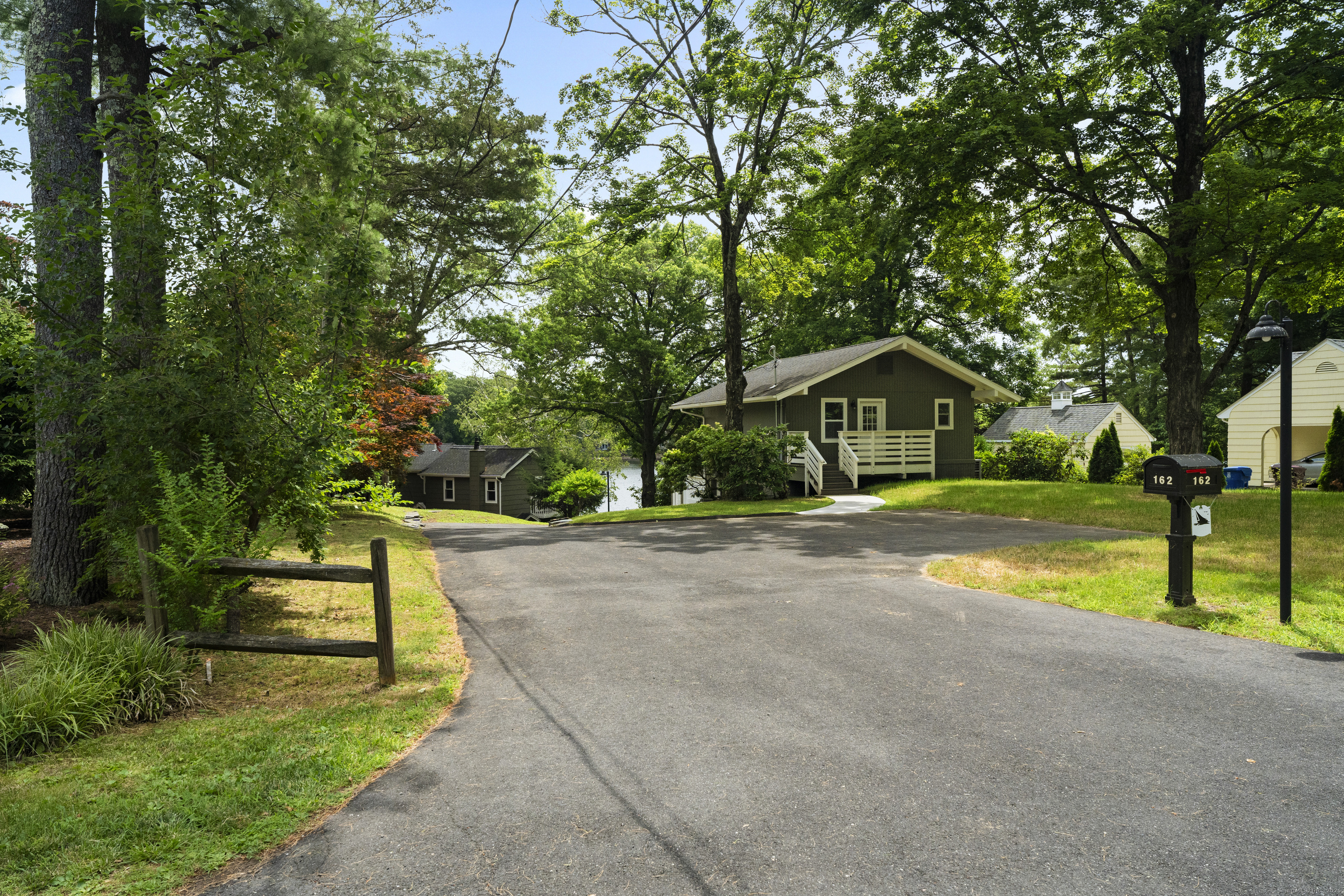 162 Woodpond Road