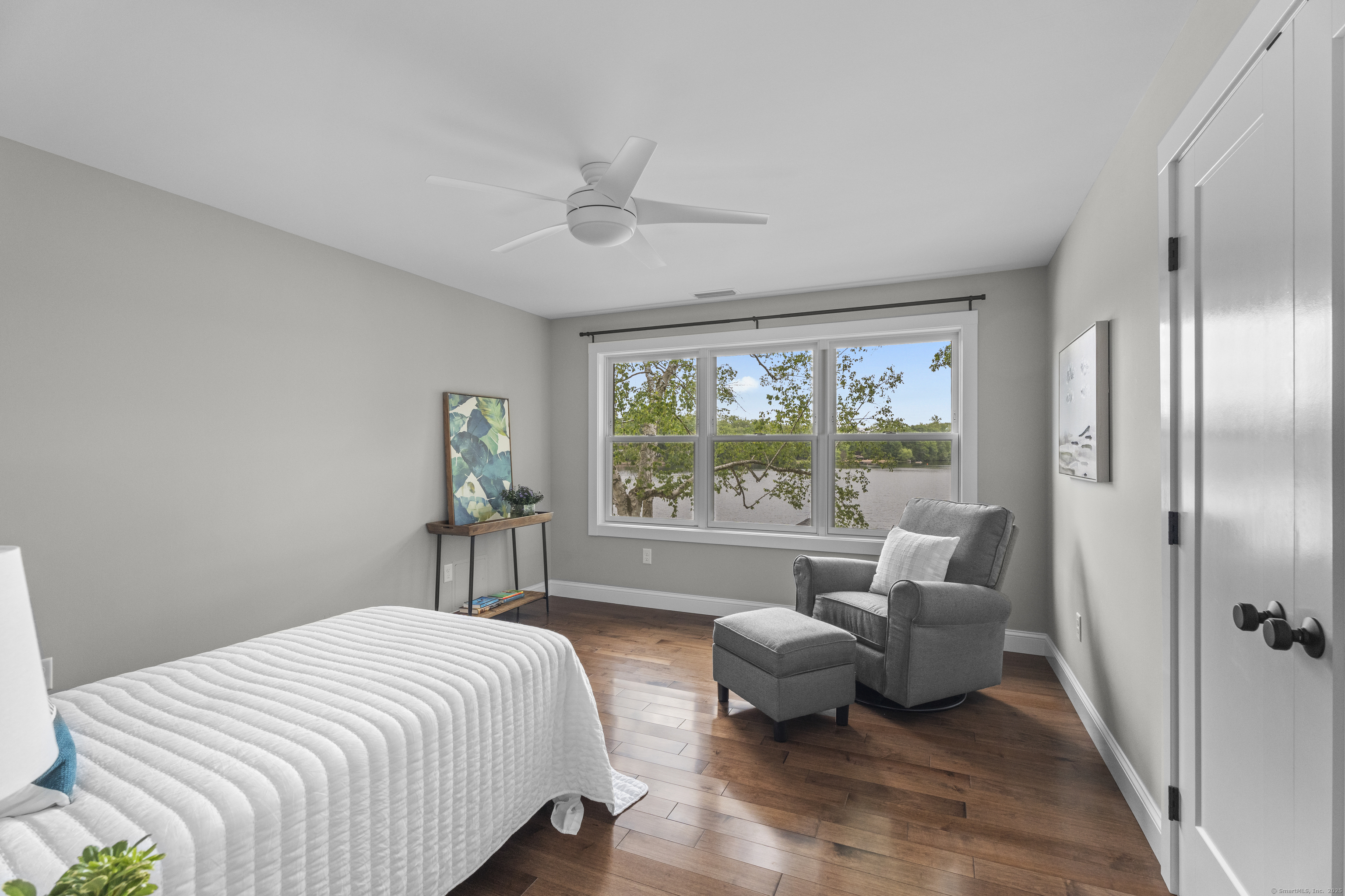 162 Woodpond Road
