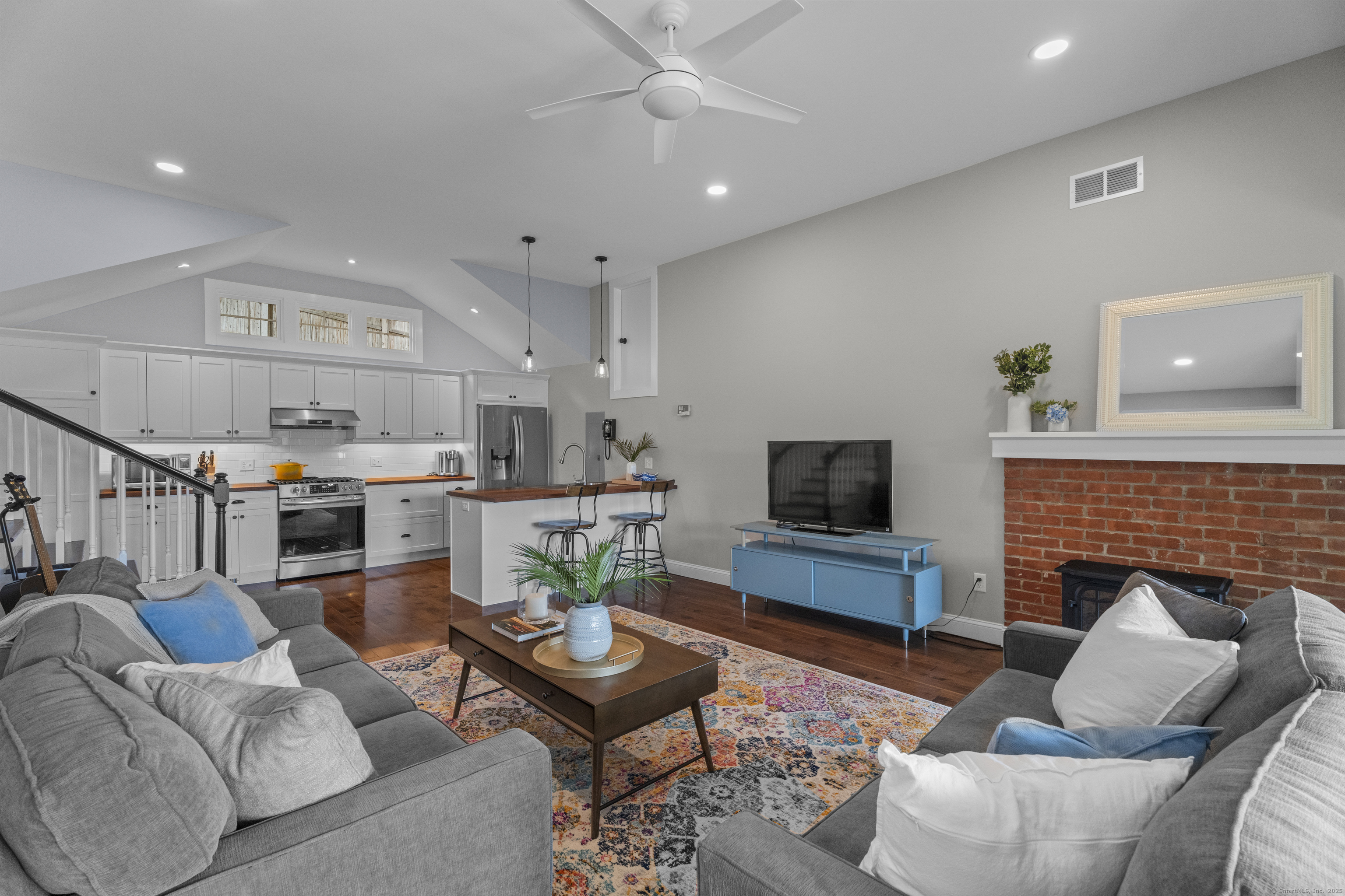 162 Woodpond Road