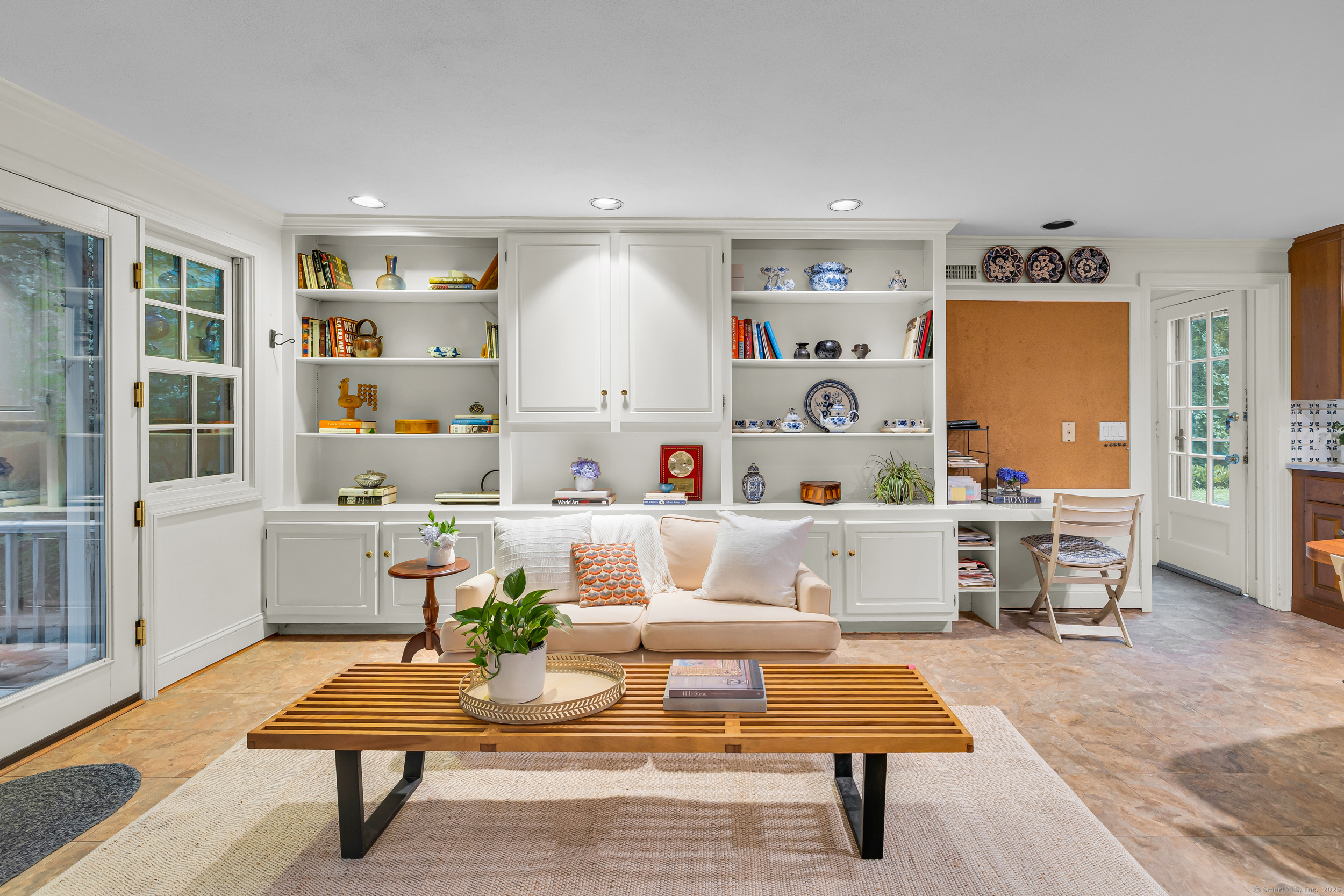 15 Sunny Reach Drive