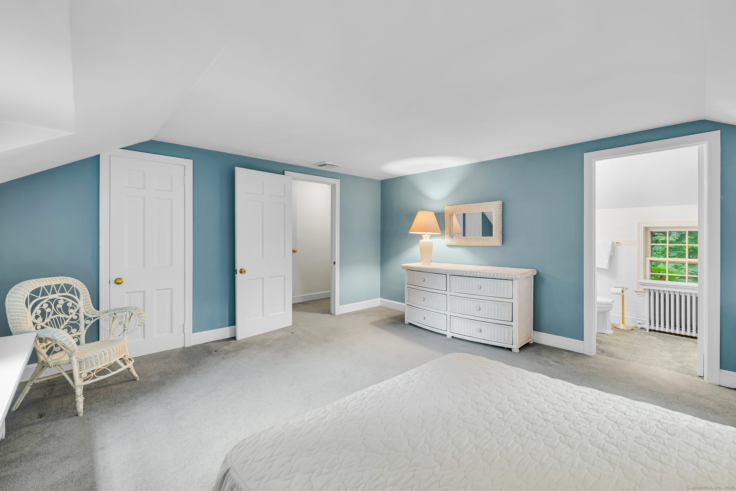 15 Sunny Reach Drive
