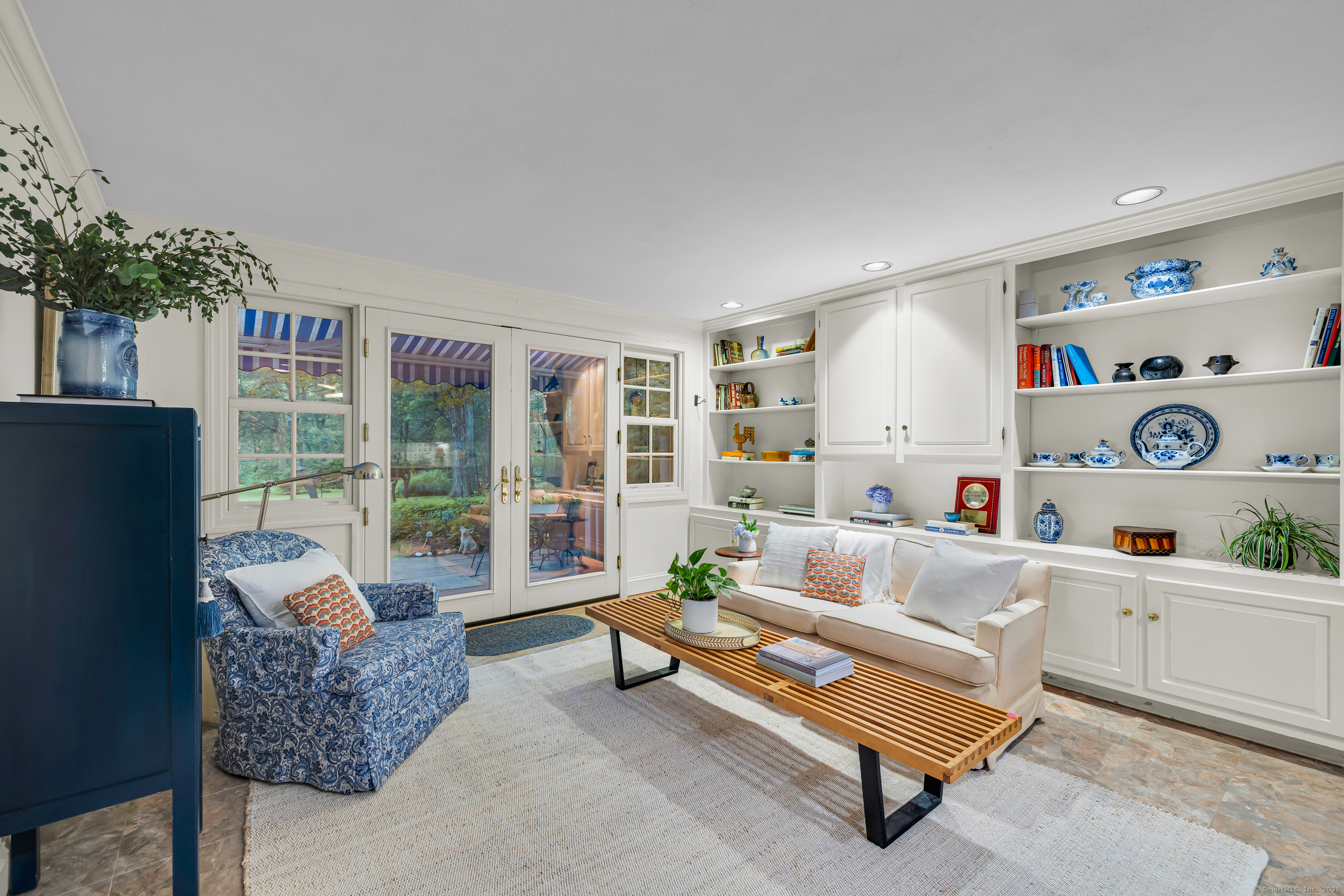 15 Sunny Reach Drive