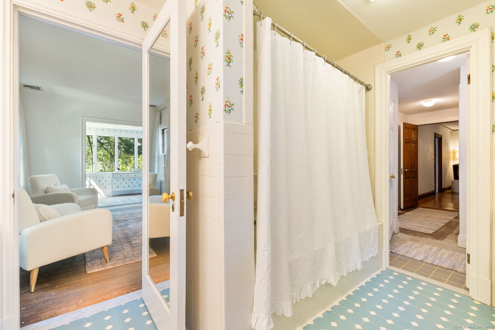 111 Bloomfield Avenue