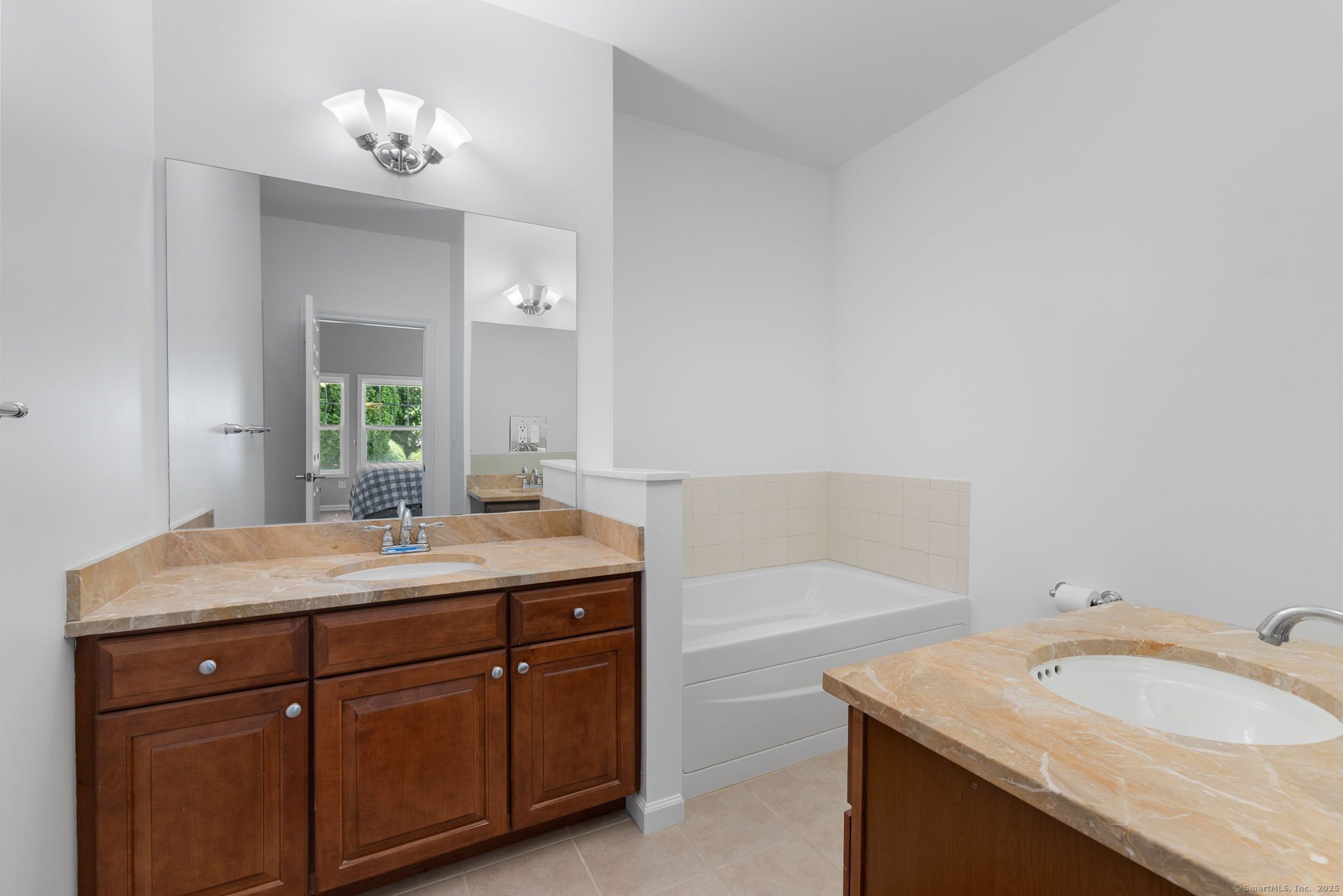 90 Park Place Circle 90