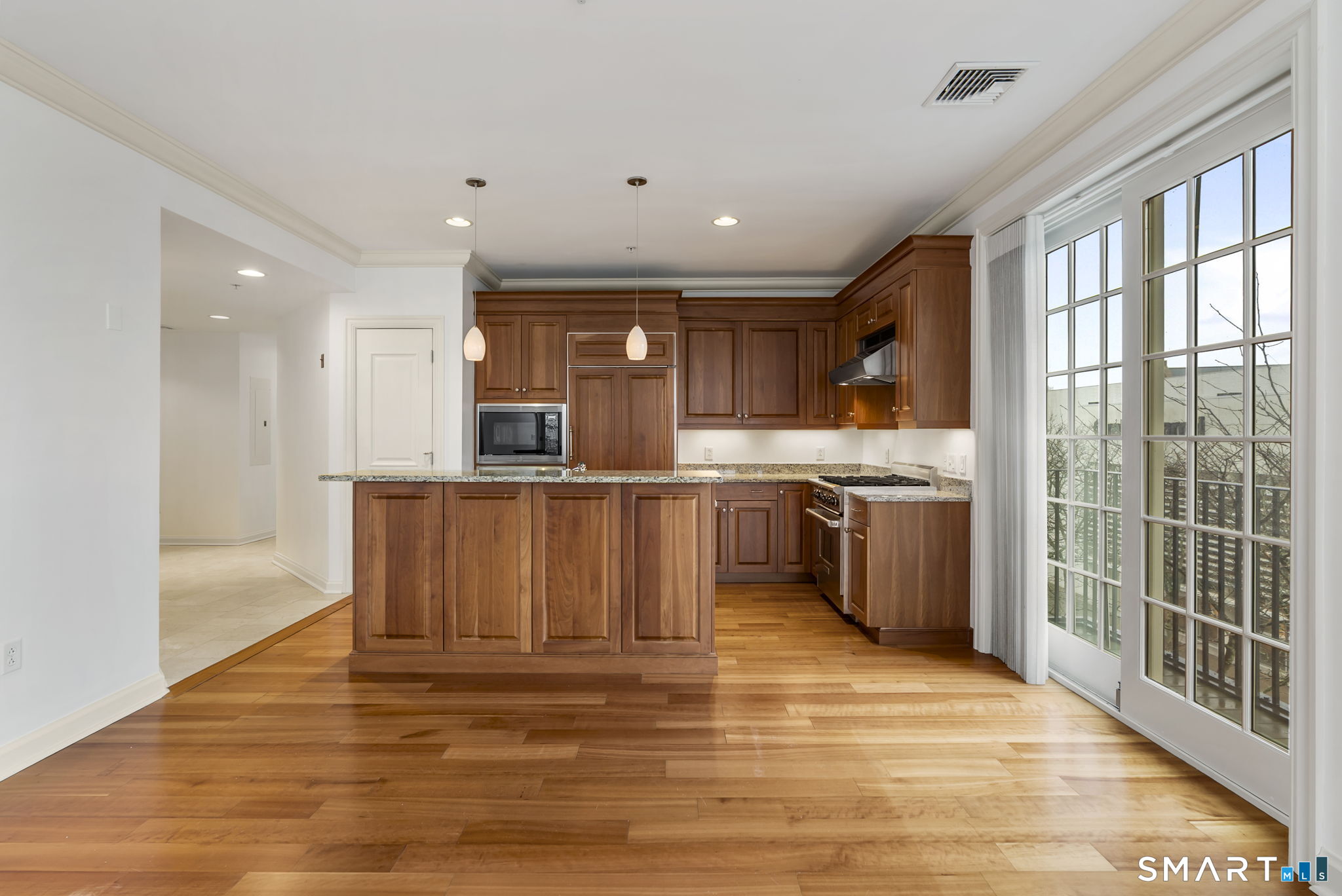 85 Memorial Road APT 313