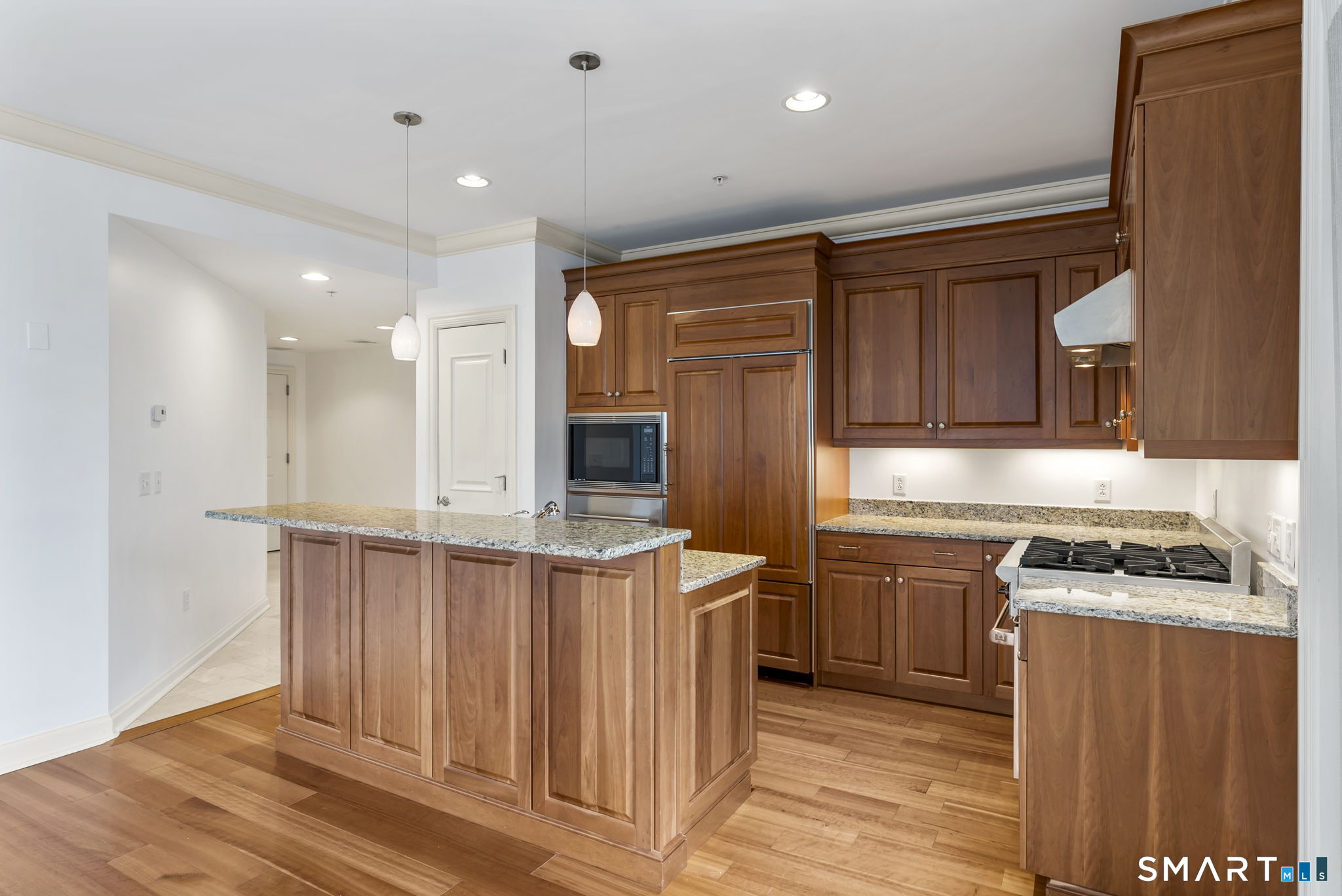 85 Memorial Road APT 313