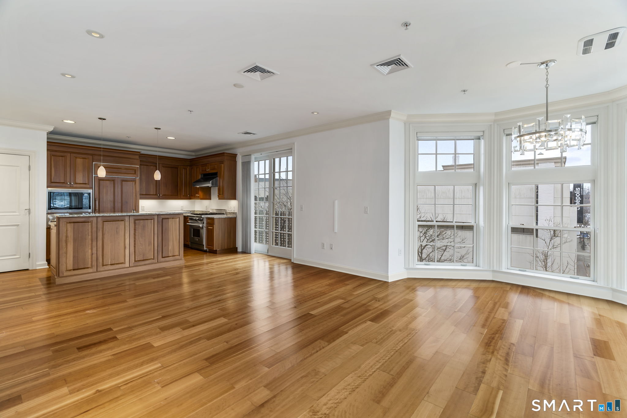 85 Memorial Road APT 313