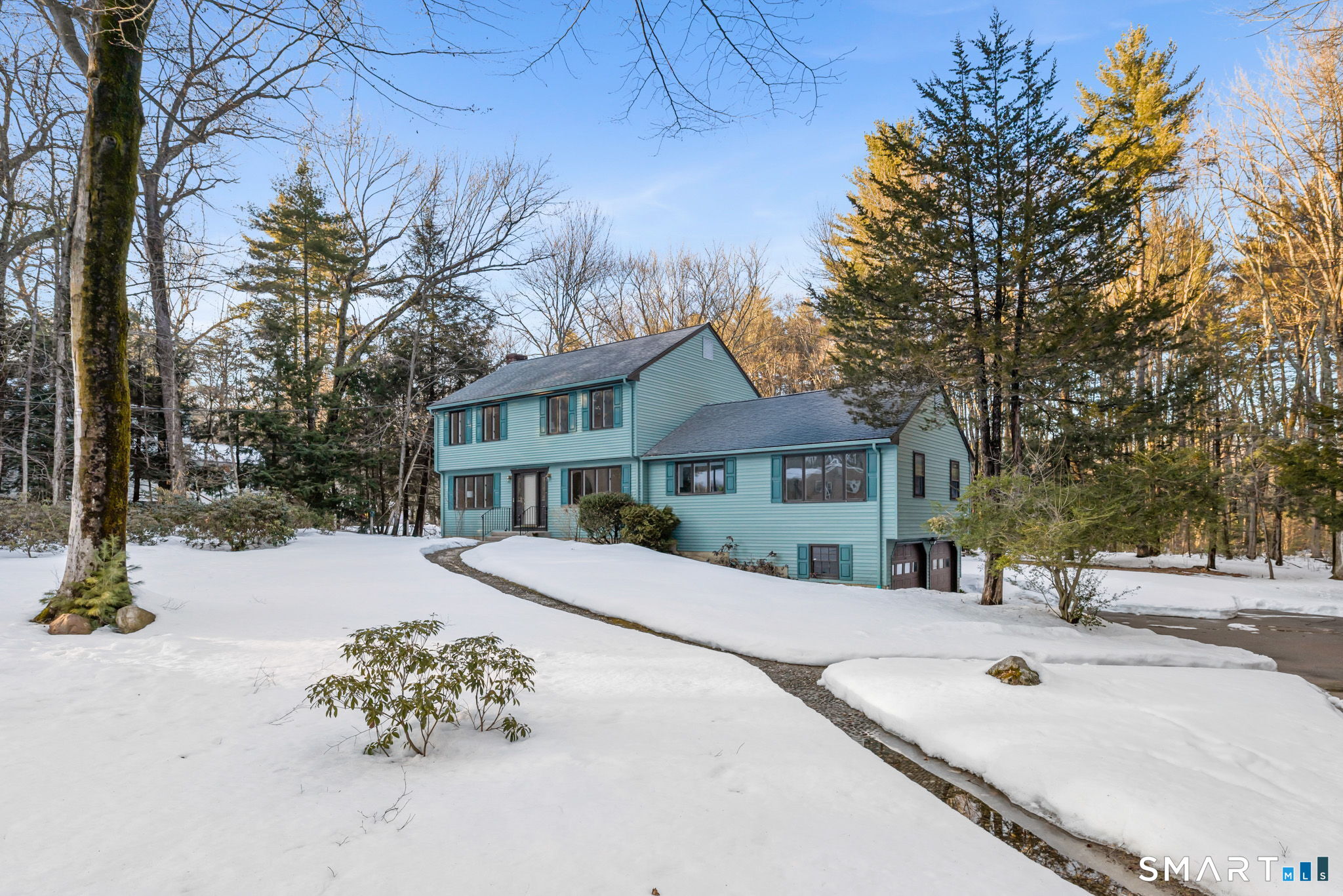 6 Heritage Lane