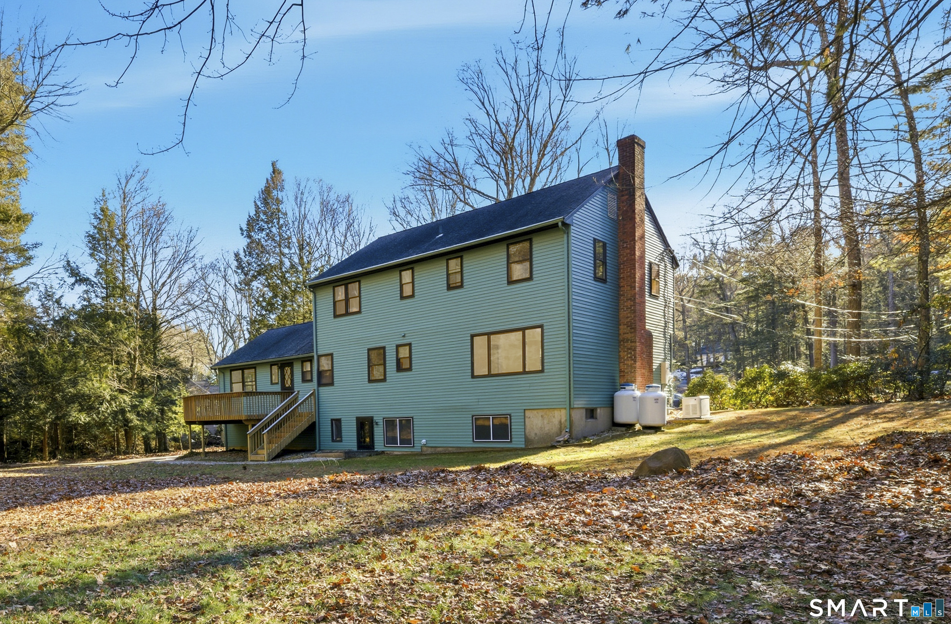 6 Heritage Lane