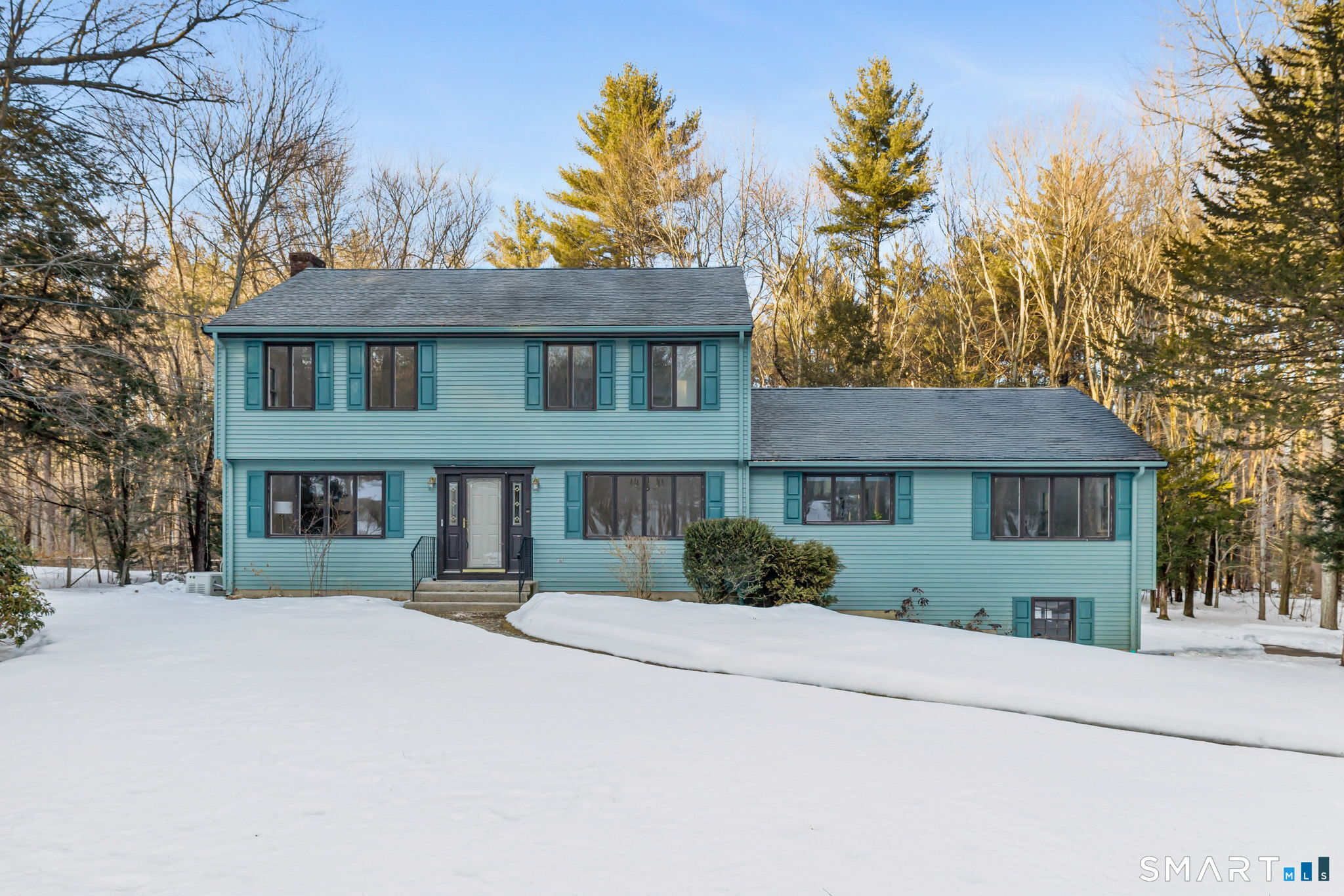6 Heritage Lane