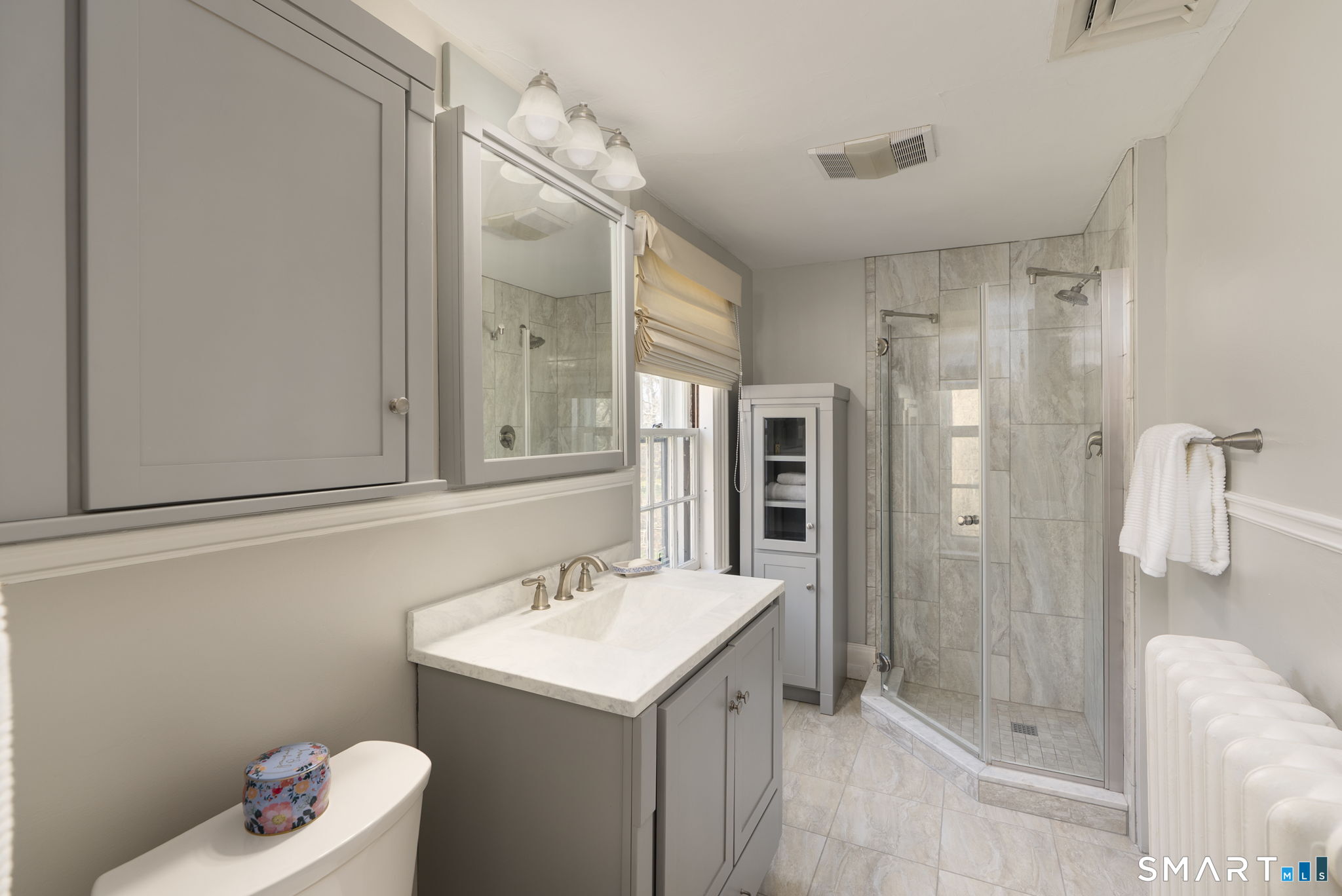 85 Bloomfield Avenue