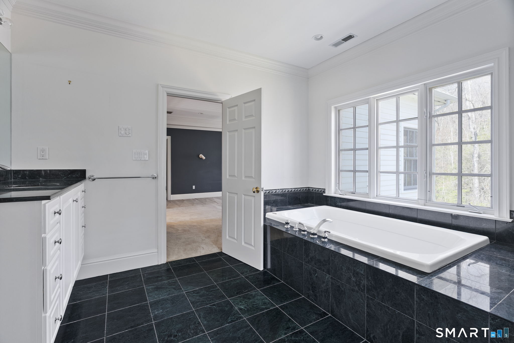 2 Brighton Way