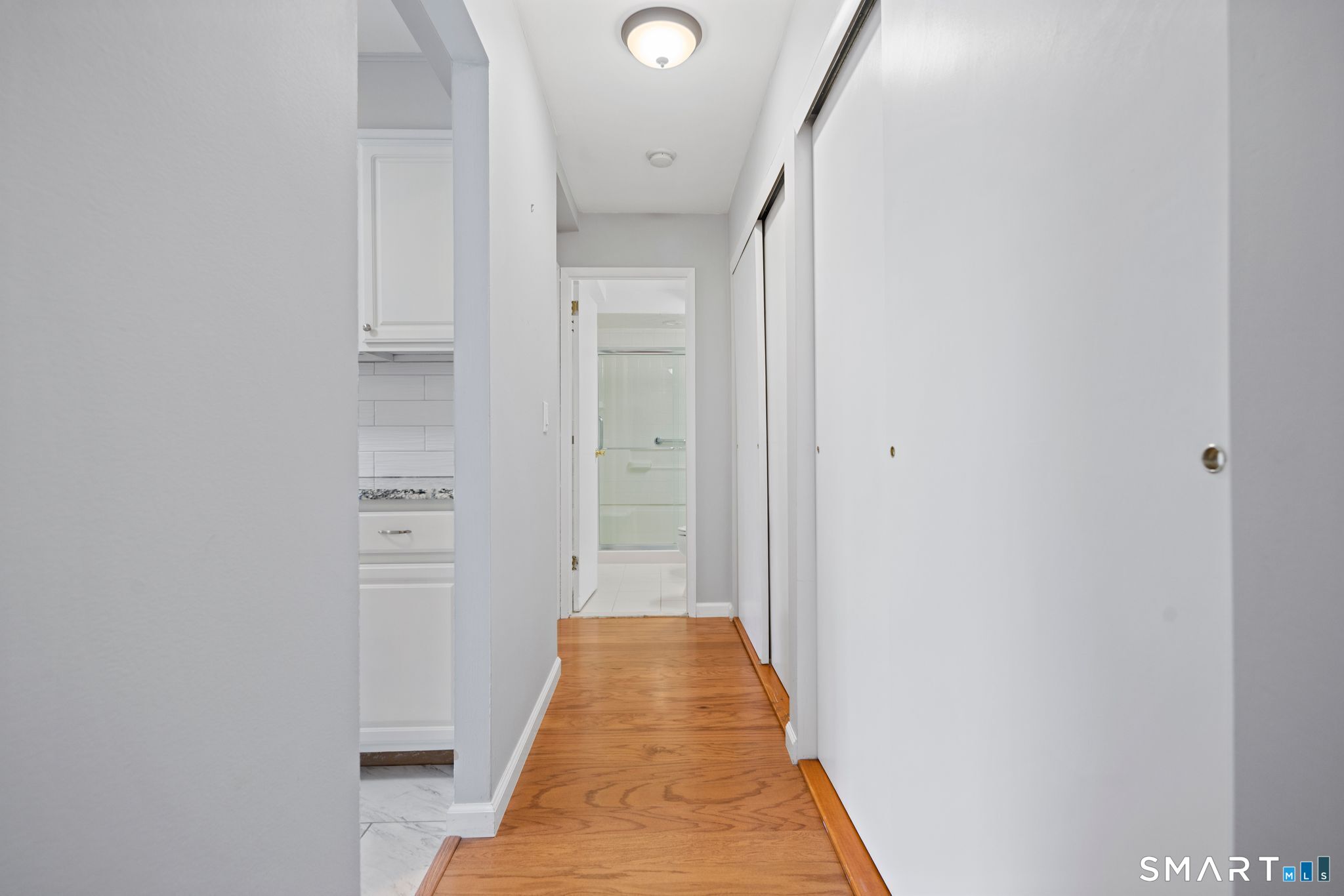 891 Farmington Avenue 5F